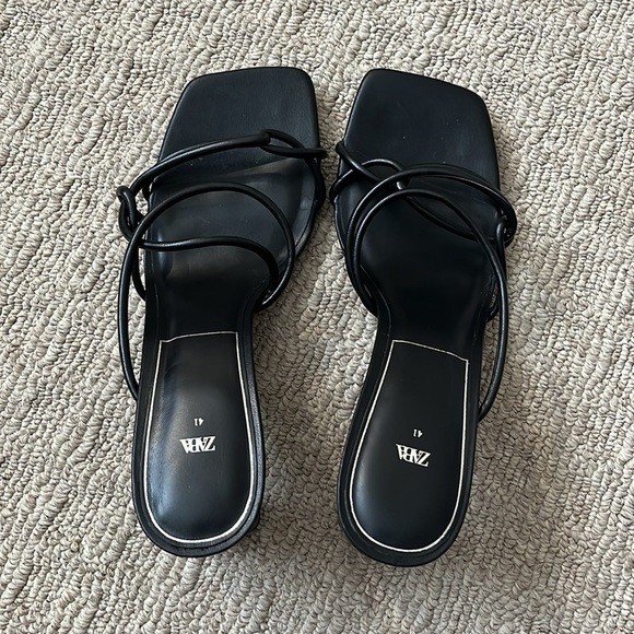 Zara Black Leather Strappy Block Heel Square Toe Mule Sandal Size 41 US 10 - Picture 9 of 11